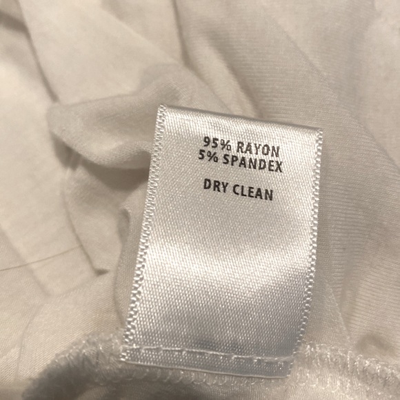 Bailey 44 sleeveless top size medium - Picture 5 of 5